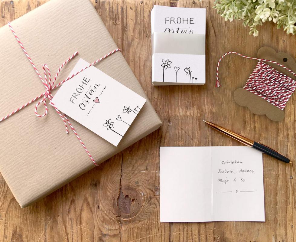 Österliche Geschenkanhänger Weiß, mini Klappkarten zum beschriften deiner Geschenke an Ostern